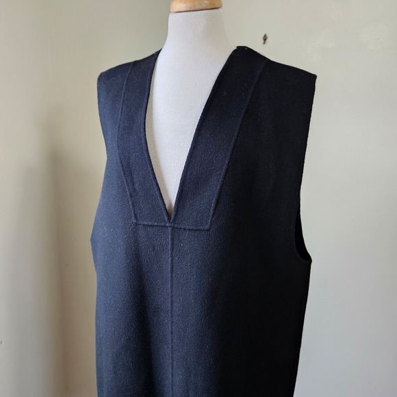 COS Boiled Wool Black V Neck Sleeveless Midi Dress Minimalist Chic Scandi Size 6 - Picture 3 of 8
